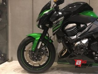  Kawasaki Z800